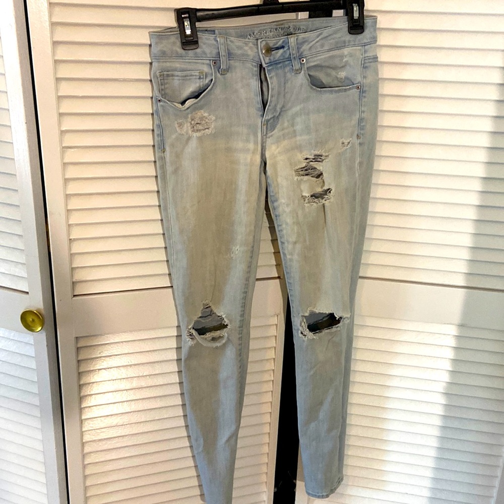 American Eagle Super Stretch Light Ripped Skinny Jeans